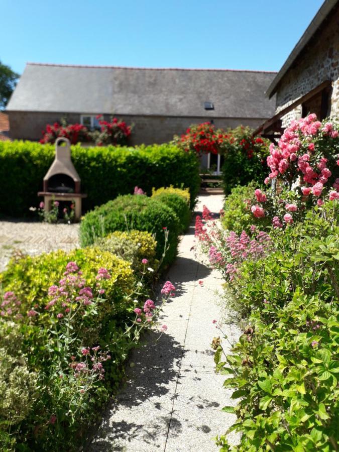 Le Cottage Normand Saint-James Exterior photo